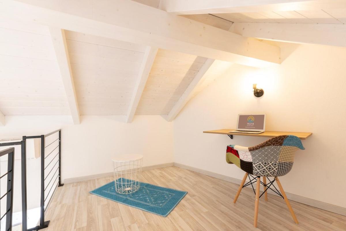 Vico Ii - Exclusive House With Garden Apartment